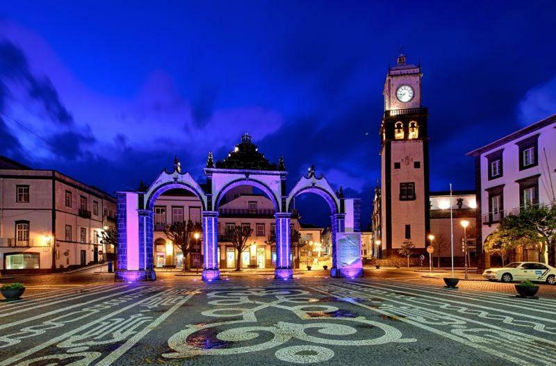 Ponta Delgada 2 Towers Apartment מראה חיצוני תמונה