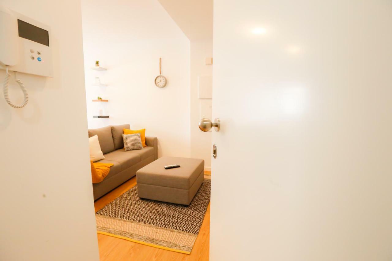 Ponta Delgada 2 Towers Apartment מראה חיצוני תמונה