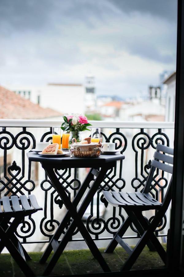 Ponta Delgada 2 Towers Apartment מראה חיצוני תמונה